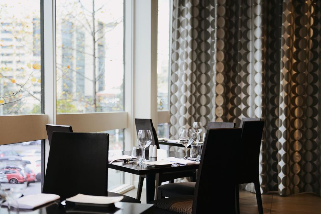 Отель Crowne Plaza Melbourne Carlton By Ihg Экстерьер фото