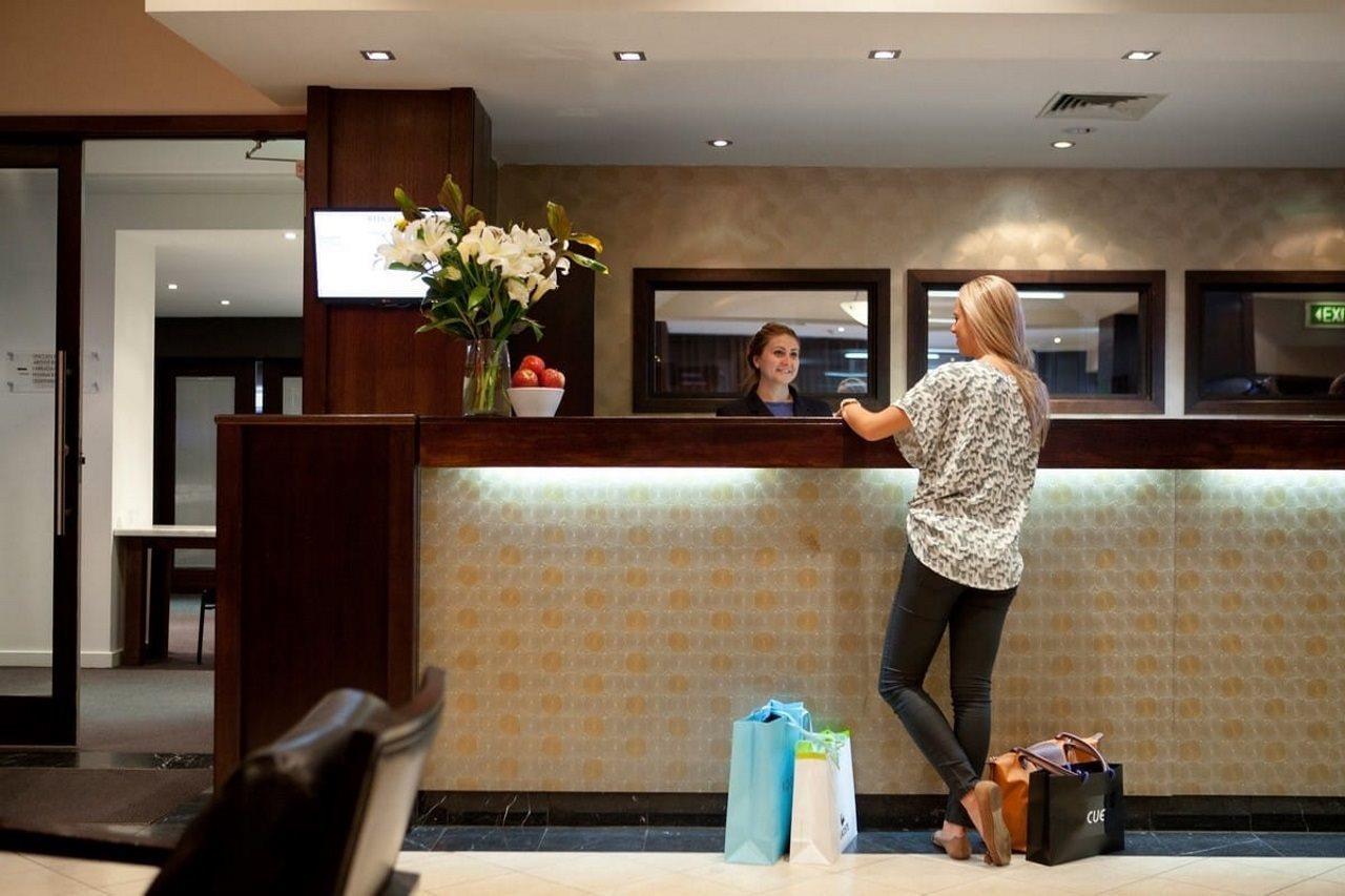 Отель Crowne Plaza Melbourne Carlton By Ihg Экстерьер фото
