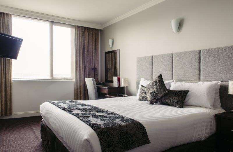 Отель Crowne Plaza Melbourne Carlton By Ihg Экстерьер фото